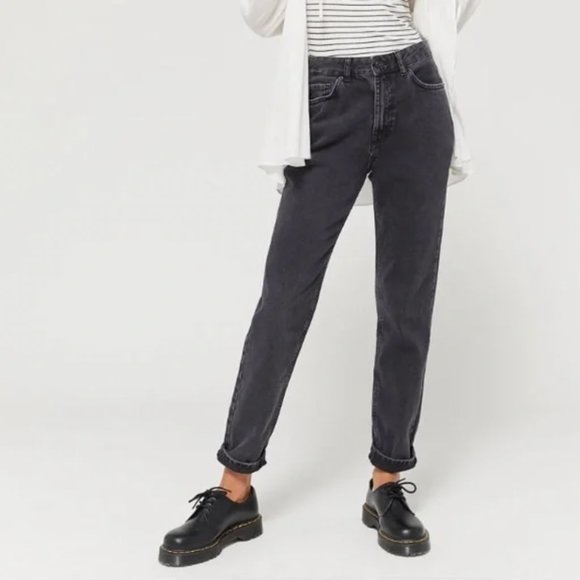 Urban Outfitters BDG High-Waisted Mom Jeans in Washed Black - Picture 1 of 9